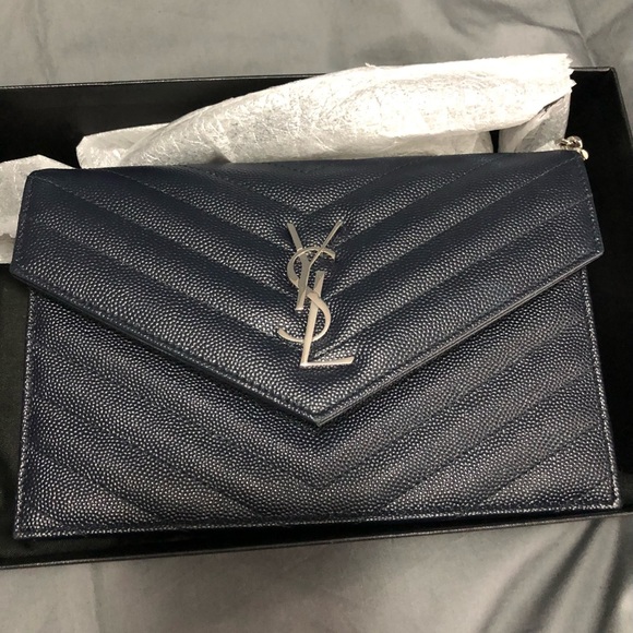 YSL Navy grain embossed leather WOC - Picture 7 of 7